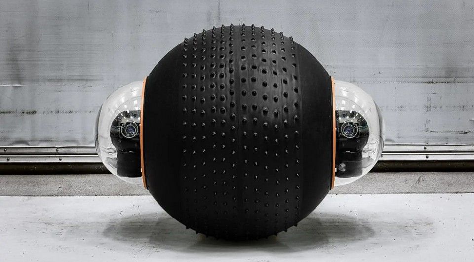 Робокоп 2.0? В Китае тестируют сферического «патрульного» с сетью и газом