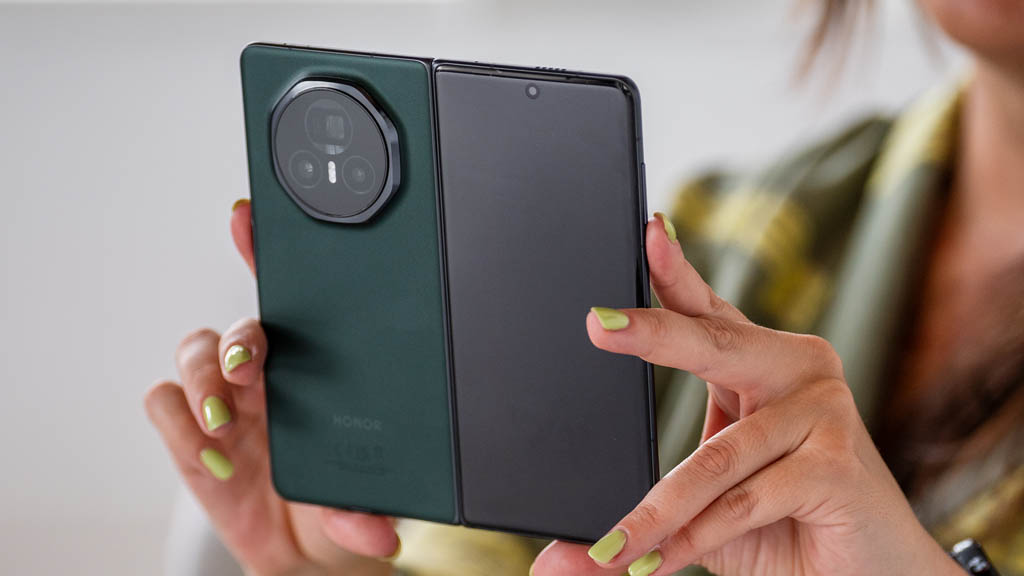 Honor vs OPPO: Битва складных ультратонких смартфонов