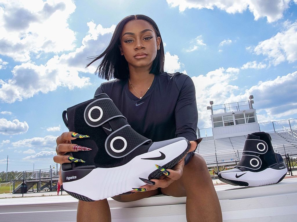 Hyperboot от Nike и Hyperice: кроссовки за $899, которые делают за тебя разминку